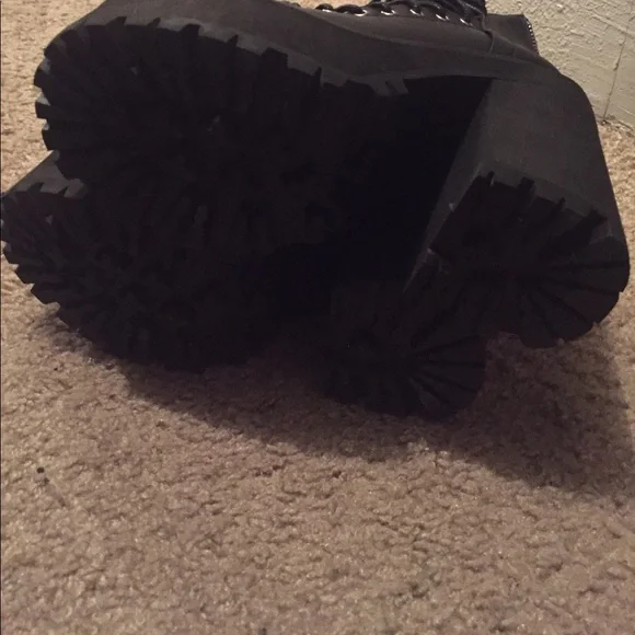 UNIF Black Platform Combat Boots - Picture 4 of 4